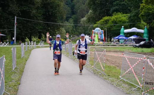 Jest zwycięzca Biegu 7 Dolin na 100 km! Dotarł do mety ze świetnym czasem [WIDEO] - 63